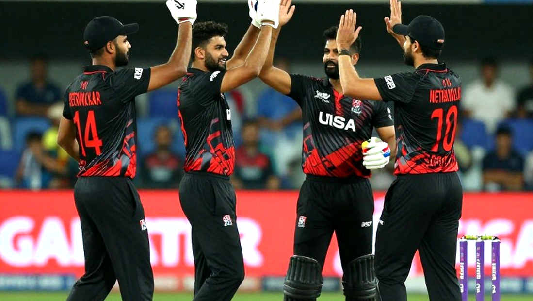 53/0 in 2.2 Overs, 40 Balls Spare: How the Powerplay Settled a 199 Chase in 13.2 Overs 53/0 in 2.2 Overs, 40 Balls Spare: How the Powerplay Settled a 199 Chase in 13.2 Overs